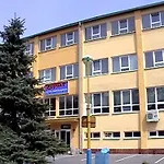 Hotel Stadion *